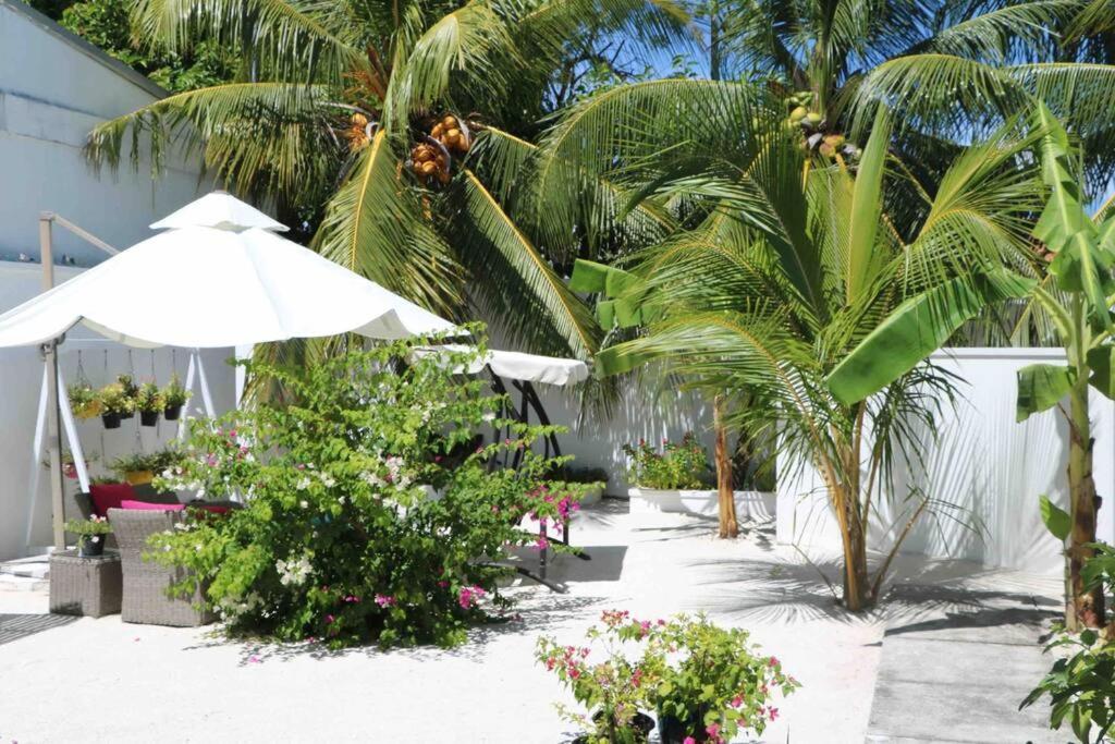 Fiyala Homestay Addu City Екстер'єр фото